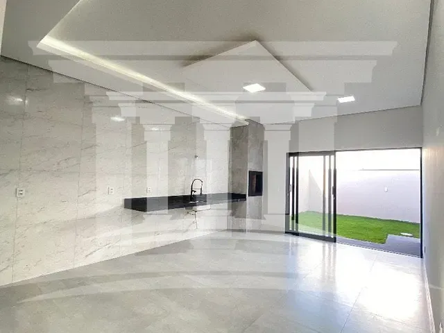 Casa com 300m², à venda, no bairro Jardim Curitiba em Sinop