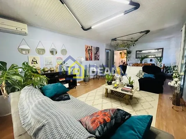 Casa 4 quartos e 4 banheiros, à venda, no bairro Parque de Exposições em Concórdia
