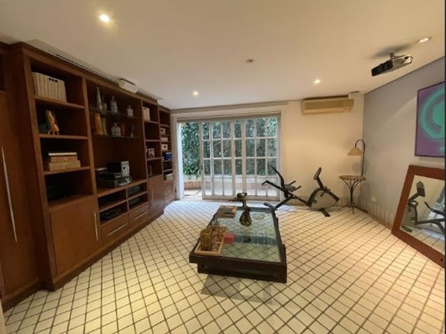 Casa 6 quartos e 8 banheiros, para alugar, no bairro Alphaville Residencial Plus em Barueri