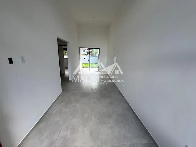 Casa com 200m² 3 quartos e 1 banheiro, à venda, no bairro Forquilhas em São José