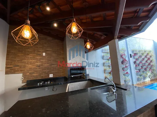 Casa com 312m² 4 quartos e 6 banheiros, à venda, no bairro Cidade Universitaria em Ituverava