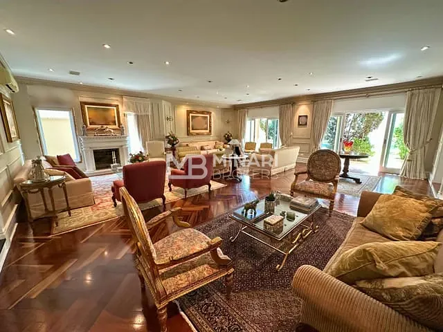 Casa com 840m² 5 quartos e 7 banheiros, à venda, no bairro Tamboré em Santana de Parnaíba