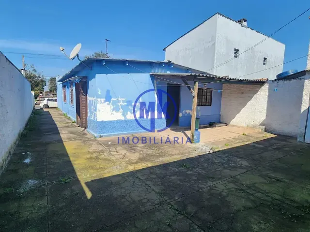 Casa 3 quartos e 2 banheiros, para alugar, no bairro Parque Granja Esperança em Cachoeirinha