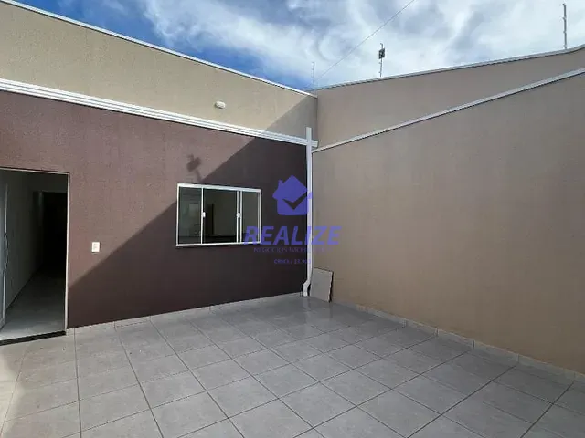 Casa com 125m² 2 quartos e 2 banheiros, à venda, no bairro livia 1 em Botucatu