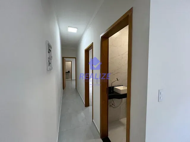Casa com 125m² 2 quartos e 2 banheiros, à venda, no bairro livia 1 em Botucatu