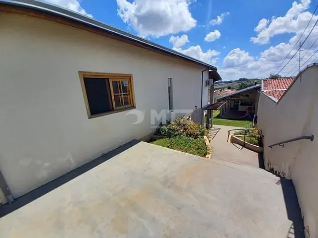 Casa com 500m² 3 quartos e 4 banheiros, à venda, no bairro Vila Assumpção em Botucatu