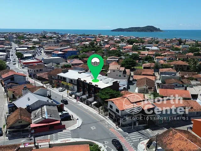Casa com 137m² 3 quartos e 3 banheiros, à venda, no bairro CENTRO em Balneário Barra do Sul