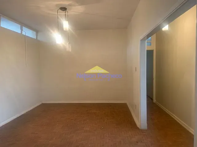 Casa com 859m², à venda, no bairro Centro em Capivari