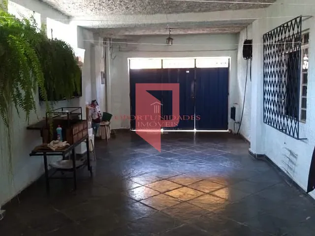 Casa 3 quartos e 1 banheiro, à venda, no bairro Caiçaras em Belo Horizonte