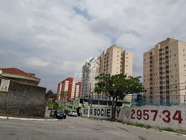 Casa com 343m² 3 quartos e 3 banheiros, à venda, no bairro Cidade Patriarca em São Paulo