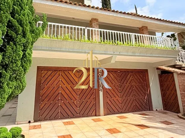 Casa com 608m² 4 quartos e 5 banheiros, à venda, no bairro Interlagos em São Paulo