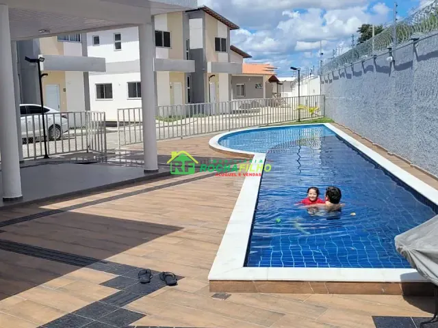 Casa com 70m² 3 quartos e 2 banheiros, à venda, no bairro Verde Lar em Teresina