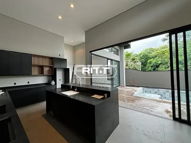 Casa com 456m² 3 quartos e 3 banheiros, à venda, no bairro Swiss Park em Campinas