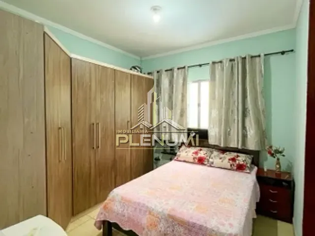 Casa com 140m² 2 quartos e 2 banheiros, à venda, no bairro Jardim Rio Claro em Rio Claro