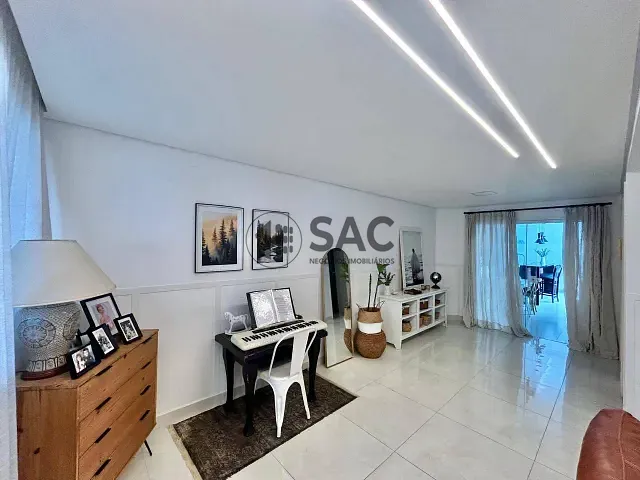 Casa 4 quartos e 2 banheiros, à venda, no bairro Bairro da Vossoroca em Sorocaba