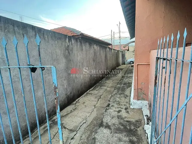 Casa com 272m² 3 quartos e 1 banheiro, à venda, no bairro Paulicéia em Piracicaba