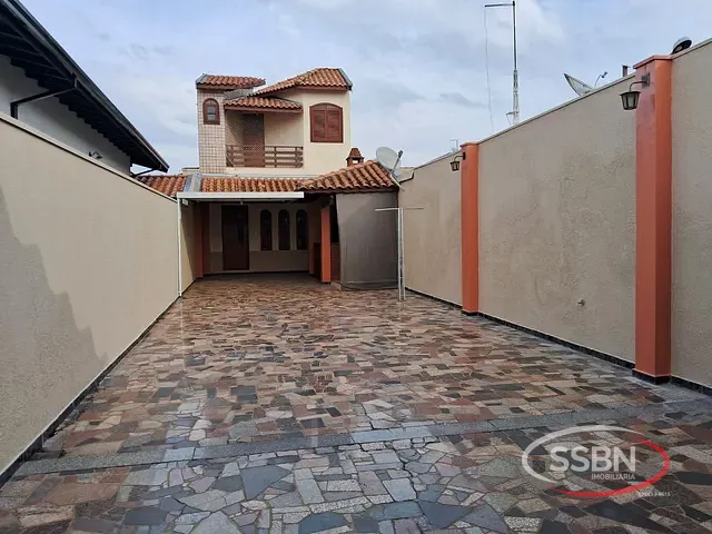 Casa 3 quartos e 1 banheiro, à venda, no bairro Bela Vista em Nova Odessa