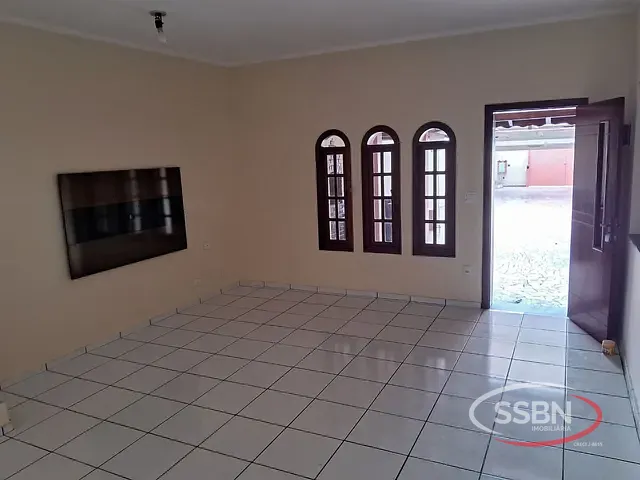 Casa 3 quartos e 1 banheiro, à venda, no bairro Bela Vista em Nova Odessa