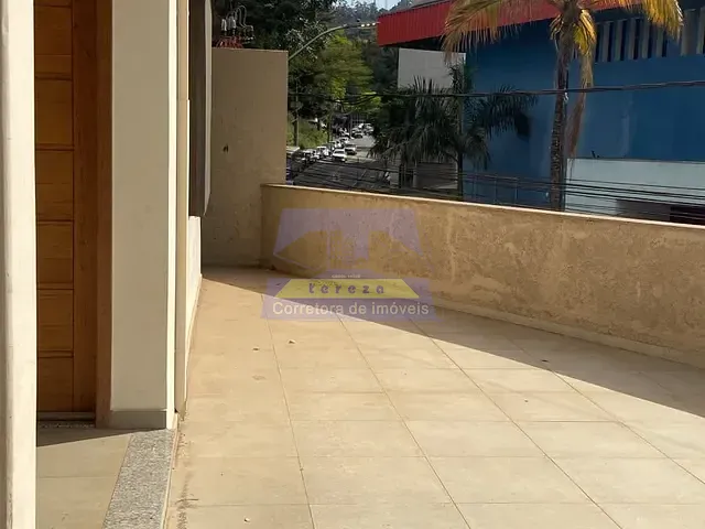 Casa 4 quartos e 1 banheiro, para alugar, no bairro Centro em Itabira