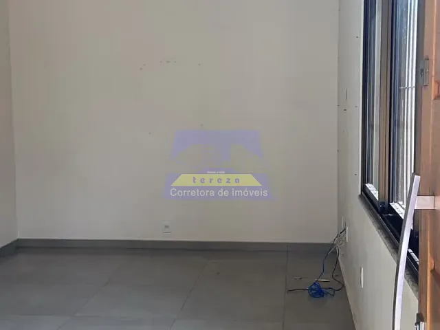 Casa 4 quartos e 1 banheiro, para alugar, no bairro Centro em Itabira