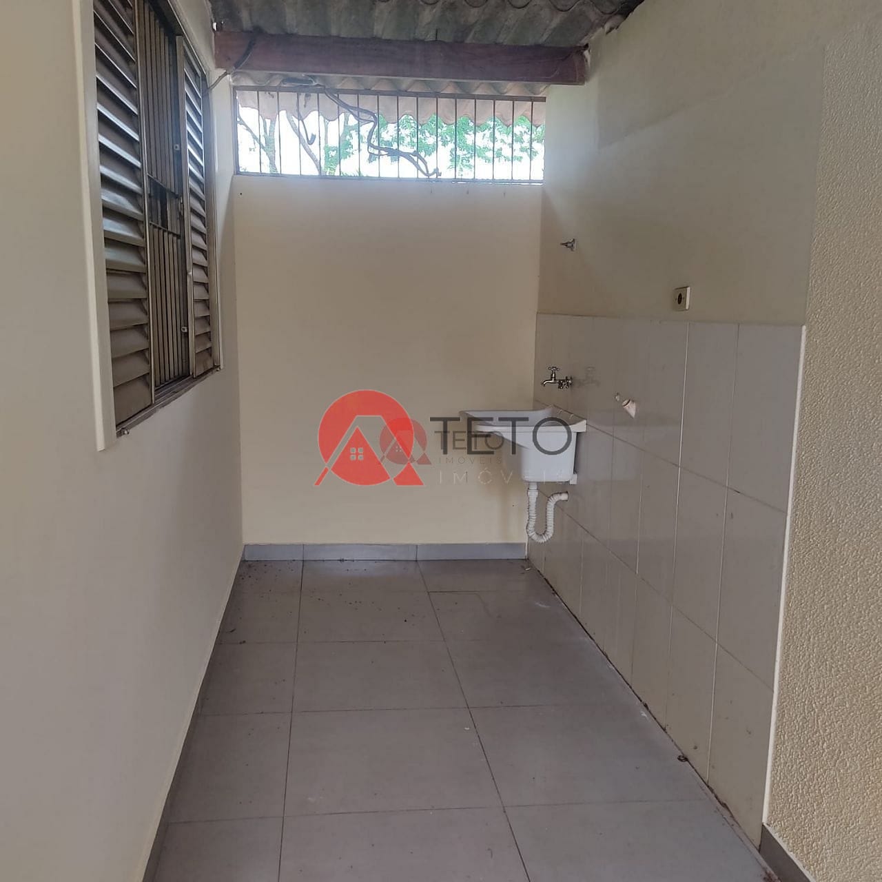 Casa para alugar com 3 quartos, 100m² - Foto 13