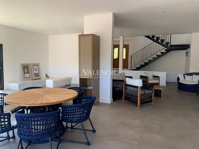 Casa com 800m² 5 quartos e 7 banheiros, à venda, no bairro Parque Res. Almerinda Chaves em Itupeva