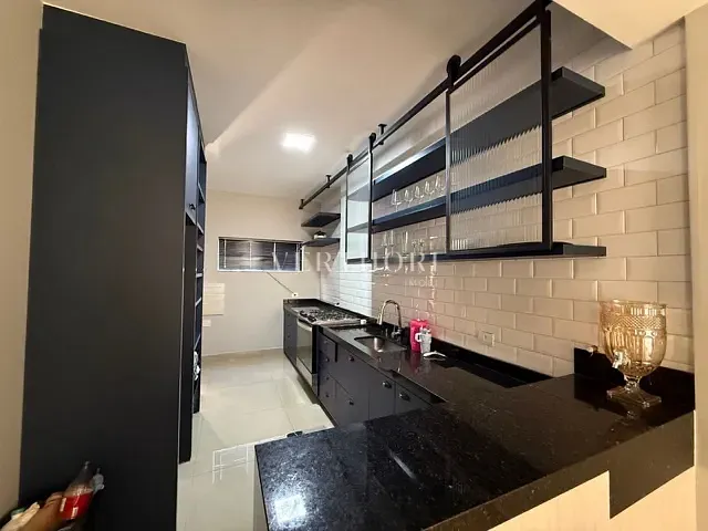 Casa 3 quartos e 2 banheiros, à venda, no bairro Jardim Central Park em Londrina