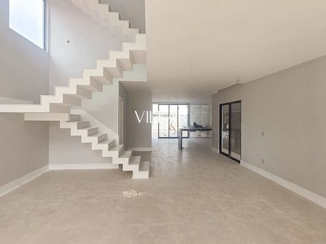 Casa com 350m² 4 quartos e 6 banheiros, à venda, no bairro Barra da Tijuca em Rio de Janeiro