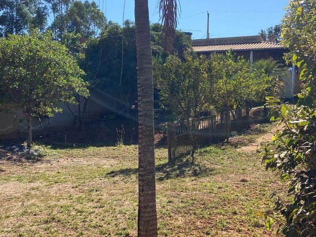 Casa com 750m² 3 quartos e 2 banheiros, à venda, no bairro Zona rural em Abadiânia