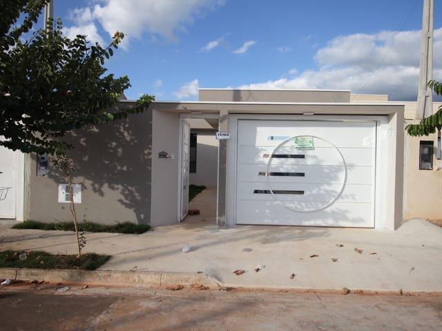 Casa com 200m² 2 quartos e 1 banheiro, à venda, no bairro Jardim Aurora em São João da Boa Vista
