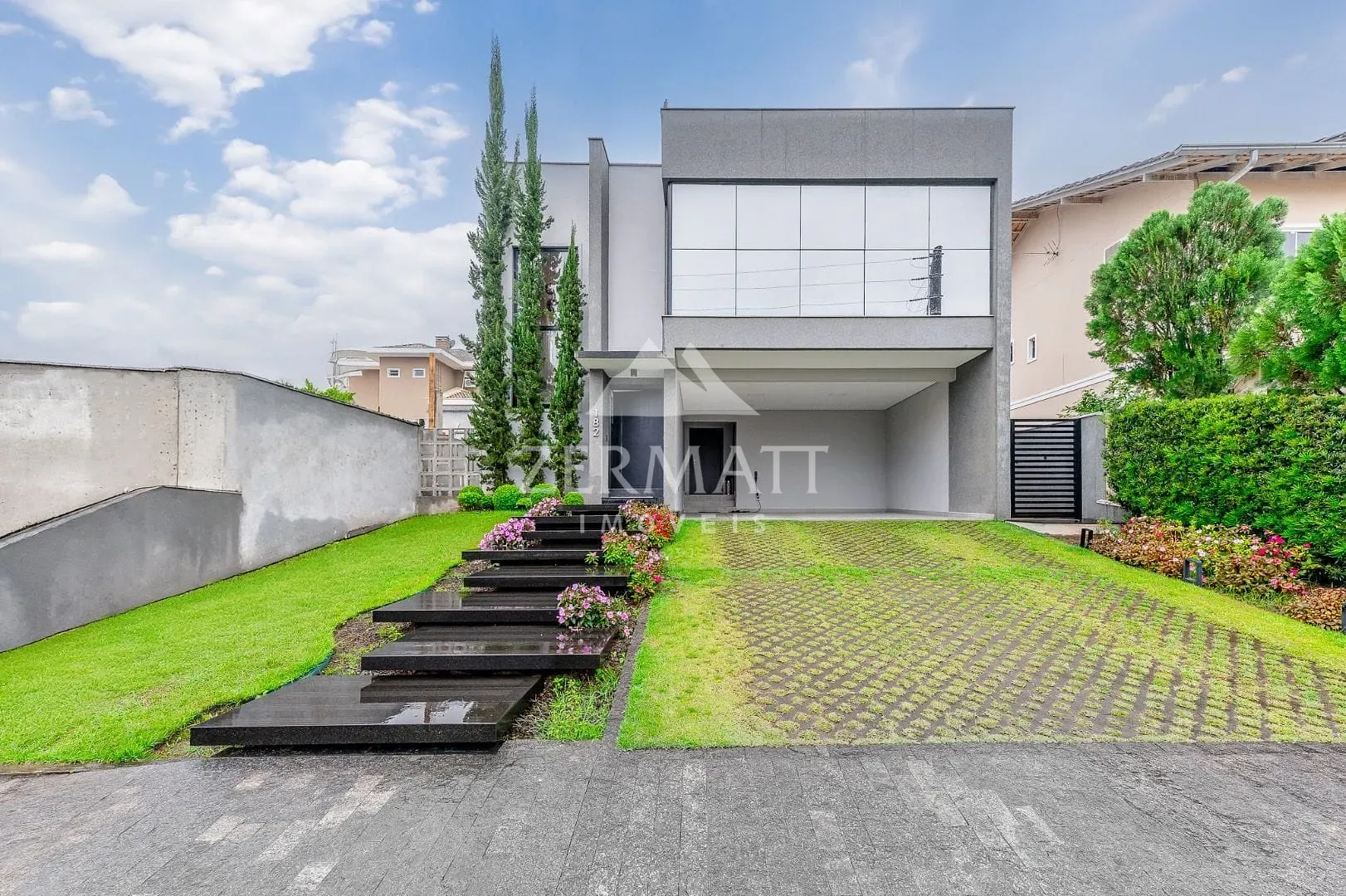 Casa com 3 suites à venda, 315 m em Condominio Fechado - Blumenau/SC - foto 1