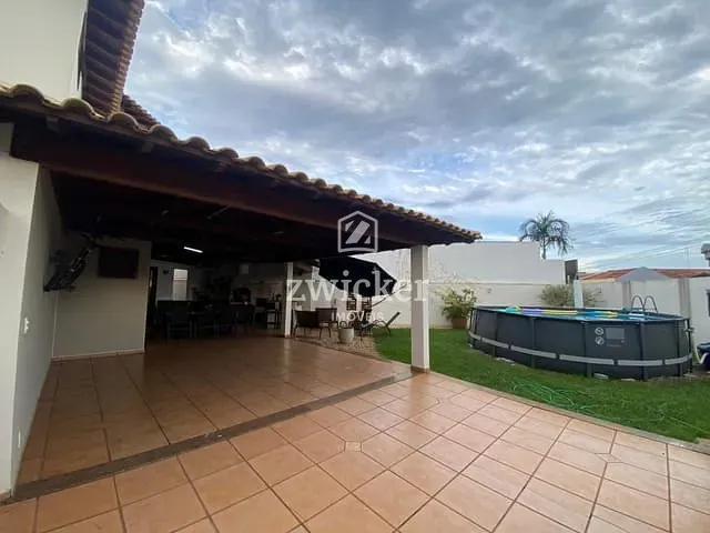 Casa com 440m² 4 quartos e 4 banheiros, à venda, no bairro Residencial Parque Pontal em Piratininga