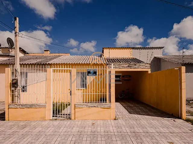 Casa com 175m² 2 quartos e 2 banheiros, à venda, no bairro Parque do Obelisco em Pelotas