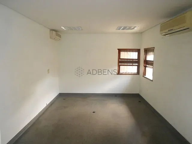 Casa com 573m² 3 quartos e 1 banheiro, à venda, no bairro Jardim América em São Paulo