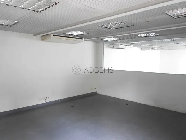 Casa com 573m² 3 quartos e 1 banheiro, à venda, no bairro Jardim América em São Paulo