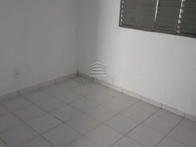 Casa 3 quartos e 1 banheiro, à venda, no bairro Esplanada em Teresina