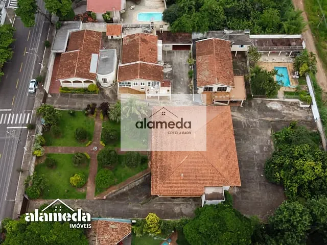 Ponto com 2325m², à venda, no bairro CENTRO em Jacarezinho