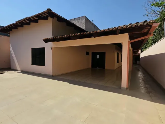 Casa 3 quartos e 5 banheiros, à venda, no bairro Plano Diretor Sul em Palmas