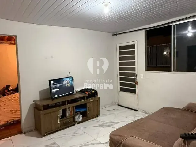 Casa 3 quartos e 1 banheiro, à venda, no bairro Distrito Industrial do Jatobá (Barreiro) em Belo Horizonte