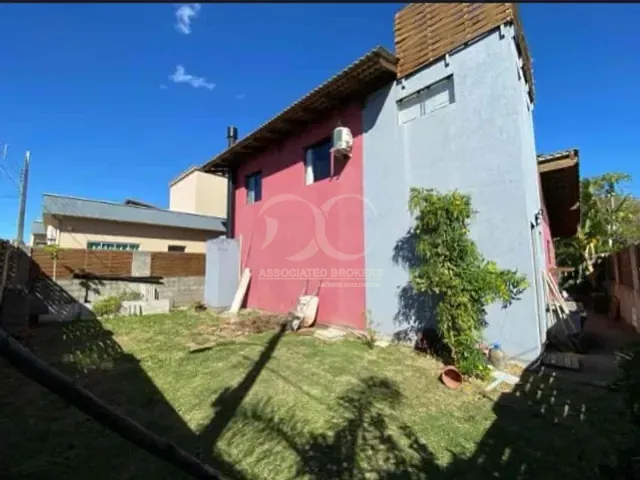 Casa com 225m² 2 quartos e 2 banheiros, à venda, no bairro Novo Campeche em Florianópolis