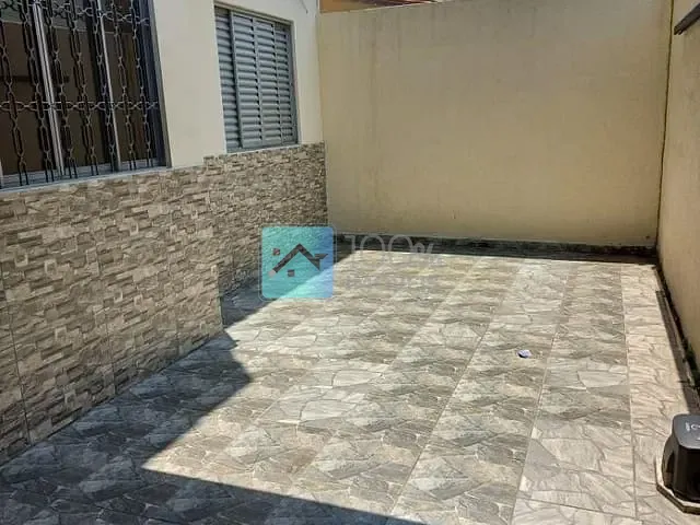 Casa com 100m² 3 quartos e 1 banheiro, à venda, no bairro Parque Industrial em São José dos Campos