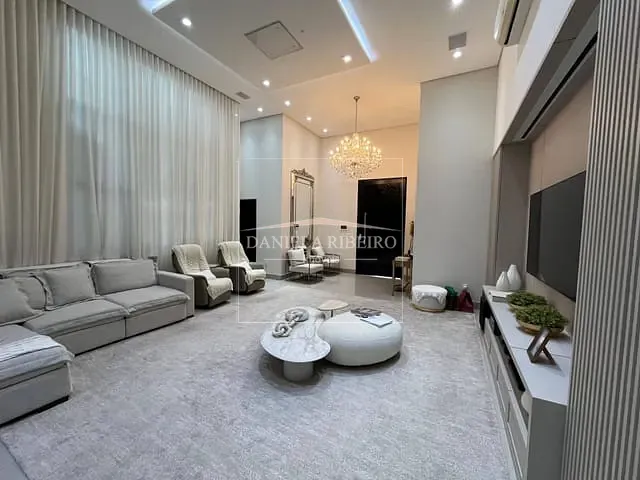 Casa com 732m² 4 quartos e 7 banheiros, à venda, no bairro Vivendas do Arvoredo em Londrina