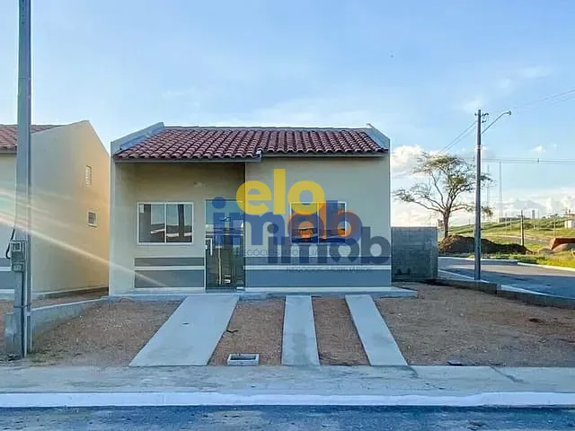 Casa com 54m² 2 quartos e 1 banheiro, à venda, no bairro Cidade Alta em Caruaru