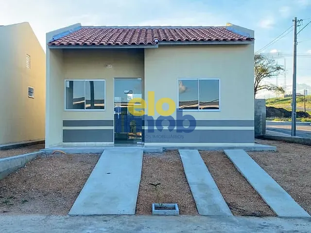 Casa com 54m² 2 quartos e 1 banheiro, à venda, no bairro Cidade Alta em Caruaru