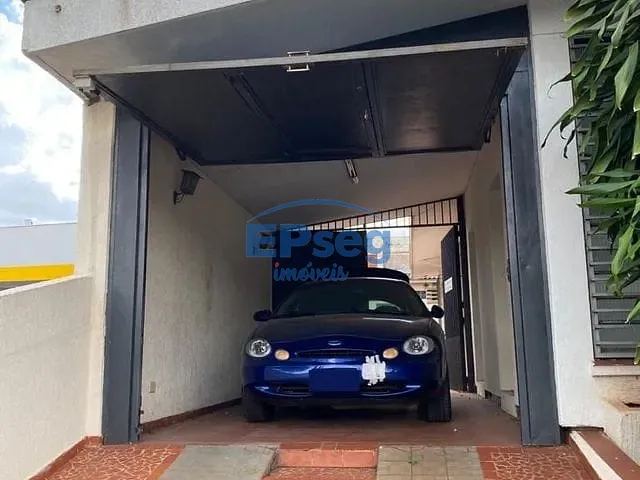 Casa com 476m², à venda, no bairro Vila Ipiranga em Londrina