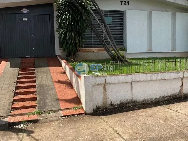 Casa com 476m², à venda, no bairro Vila Ipiranga em Londrina