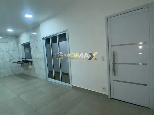Casa 3 quartos e 2 banheiros, à venda, no bairro Vila Nastri em Itapetininga