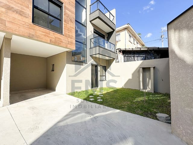 Casa com 168m² 3 quartos e 3 banheiros, à venda, no bairro Mercês em Curitiba