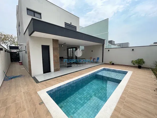 Casa com 260m² 4 quartos e 4 banheiros, à venda, no bairro Urbanova em São José dos Campos