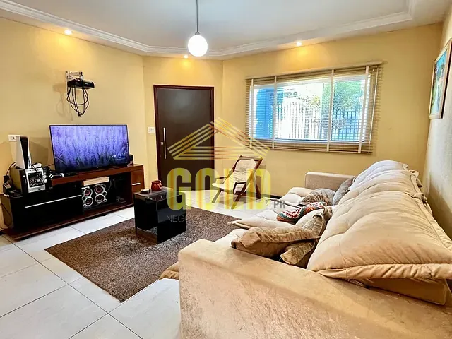 Casa com 259m² 4 quartos e 4 banheiros, à venda, no bairro Jardim Prefeito Milton Menezes em Londrina